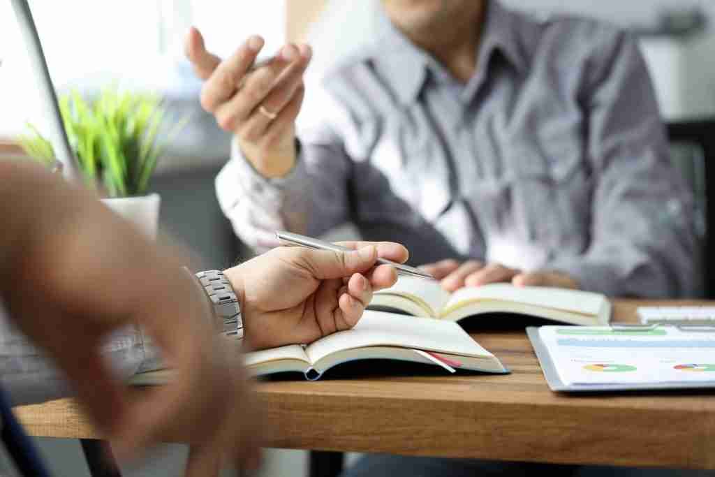 5 Questions to Ask Before Signing : B2B Demand Generation Services B2B Demand Generation Services